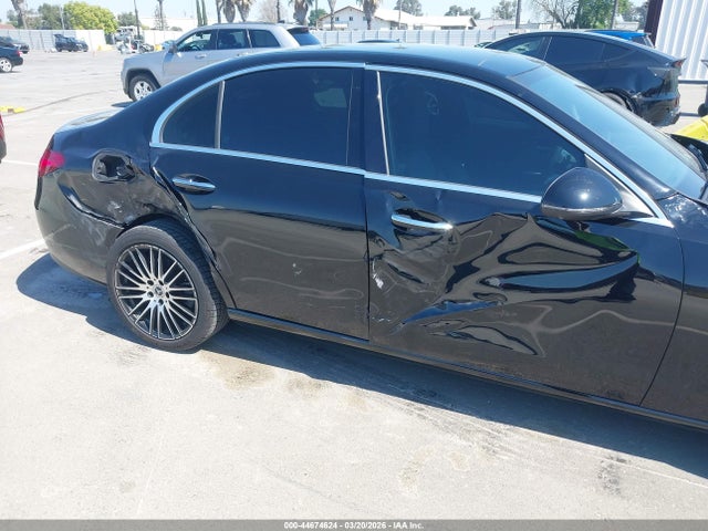 W1KAF4GB3NR016249 Mercedes-Benz C 300 Sedan