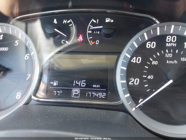 3N1AB7AP3EY327995 Nissan SENTRA SV