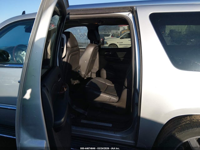 44674646 :رقم المزاد ، 1GYS4HEF7CR321620 vin ، 2012 Cadillac Escalade Esv Luxury مزاد بيع