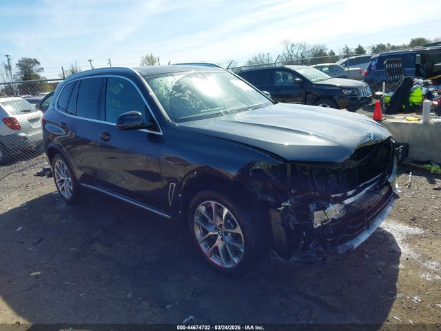 2023 BMW X5 5UXCR6C02P9R15891