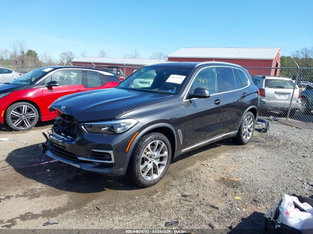 2023 BMW X5 5UXCR6C02P9R15891 Photo 1