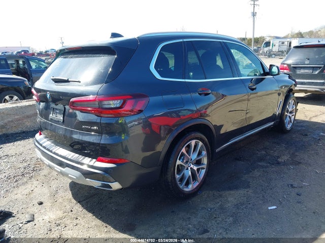 2023 BMW X5 5UXCR6C02P9R15891 Photo 3