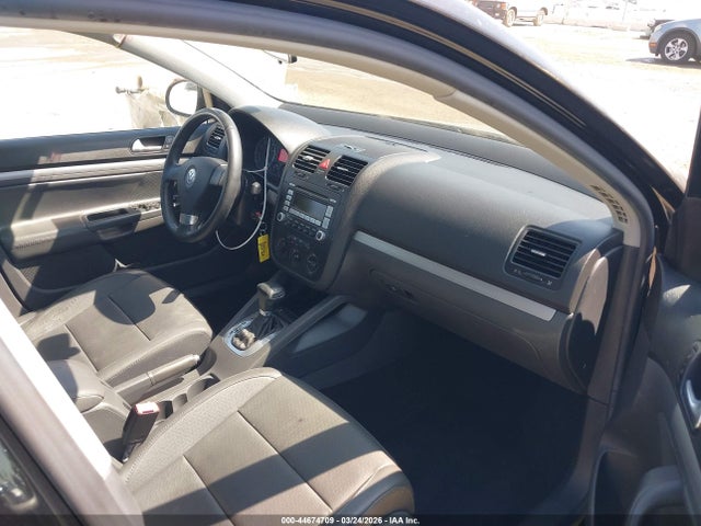 2008 Volkswagen Jetta Se/sel მანქანა იყიდება აუქციონზე, vin: 3VWRM71K98M124052, აუქციონის ნომერი: 44674709