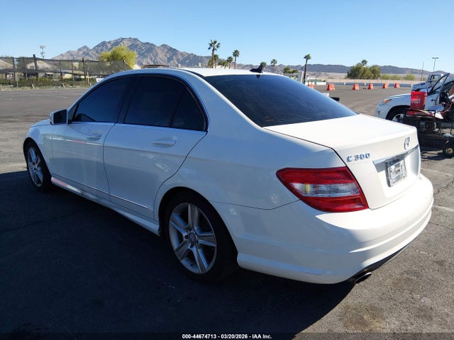 2010 Mercedes-benz C 300 Sport მანქანა იყიდება აუქციონზე, vin: WDDGF5EB3AF373543, აუქციონის ნომერი: 44674713