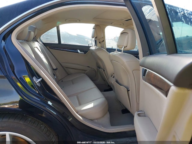 WDDGF8AB9ER321166 Mercedes-Benz C 300 Sport 4matic