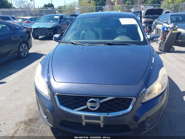 Продажа на аукционе авто 2012 Volvo C30 T5, vin: YV1672MK2C2269083, номер лота: 44674738