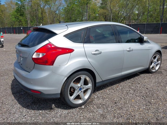 Продаж на аукціоні авто 2013 Ford Focus Titanium, vin: 1FADP3N2XDL179988, номер лоту: 44674743