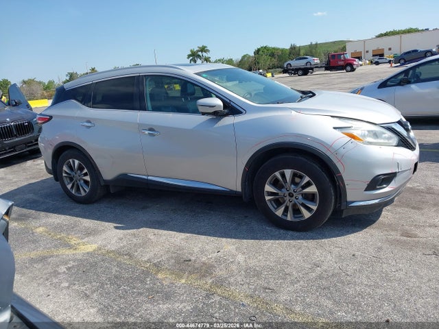 44674779 :رقم المزاد ، 5N1AZ2MH7GN156387 vin ، 2016 Nissan Murano Sl مزاد بيع