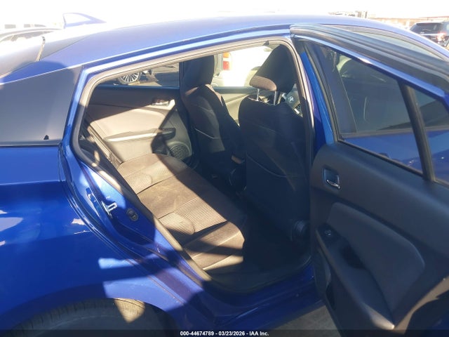 2018 TOYOTA PRIUS JTDKBRFU8J3073246 Photo 7