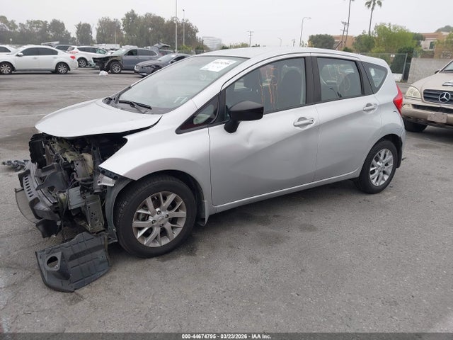 Nissan Versa Note Sv 2015 3N1CE2CP6FL446400 Image 2