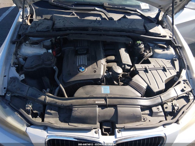 Продажа на аукционе авто 2009 Bmw 328i, vin: WBAPH77519NM47743, номер лота: 44674812