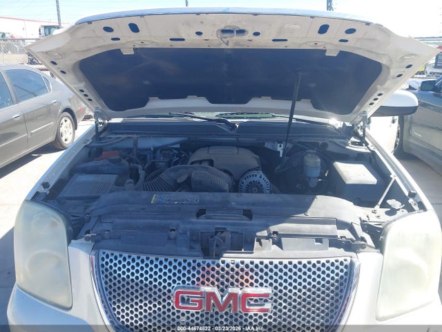2010 Gmc Yukon Xl 1500 Denali მანქანა იყიდება აუქციონზე, vin: 1GKUCMEF3AR205181, აუქციონის ნომერი: 44674822