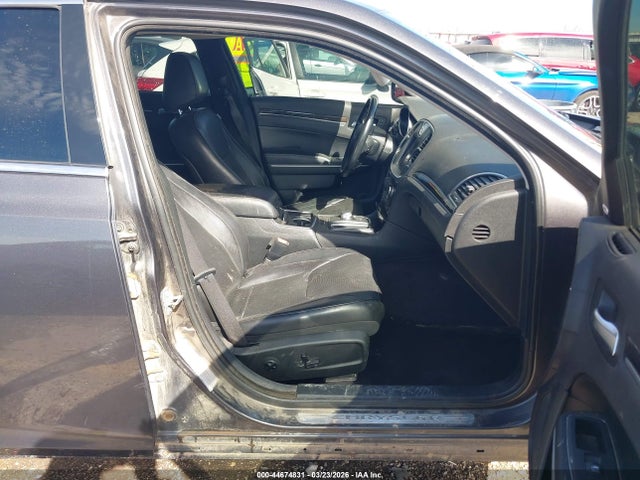 2019 Chrysler 300 Limited მანქანა იყიდება აუქციონზე, vin: 2C3CCAEG1KH533493, აუქციონის ნომერი: 44674831