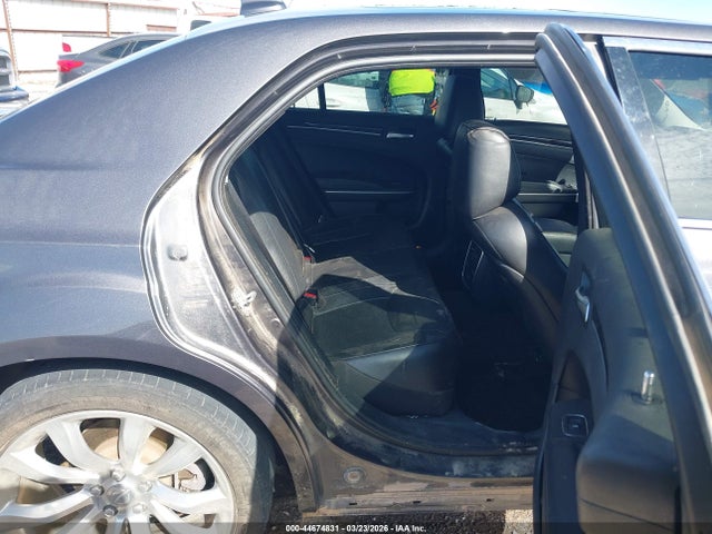 2019 Chrysler 300 Limited მანქანა იყიდება აუქციონზე, vin: 2C3CCAEG1KH533493, აუქციონის ნომერი: 44674831