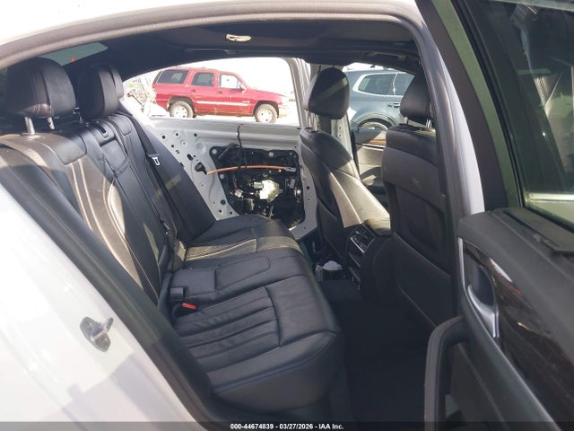 2018 BMW 540I WBAJE5C50JWA97631 Photo 7