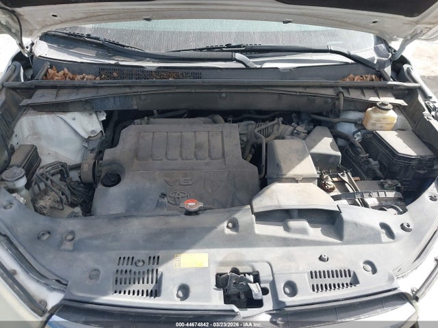 5TDKKRFH7GS182842 Toyota Highlander Xle V6
