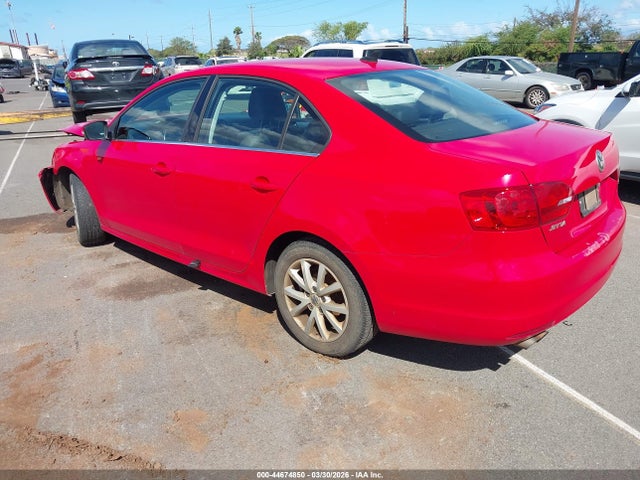 2014 Volkswagen Jetta 1.8t Se მანქანა იყიდება აუქციონზე, vin: 3VWD17AJ6EM400273, აუქციონის ნომერი: 44674850