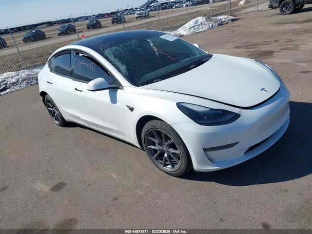 Auction sale of the 2022 Tesla Model 3 Long Range Dual Motor All-wheel Drive, vin: 5YJ3E1EB3NF268581, lot number: 44674871