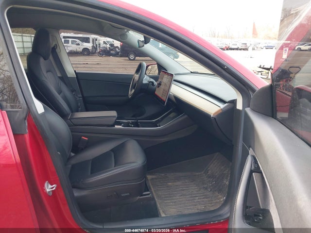 44674874 :رقم المزاد ، 5YJYGDEE5LF035052 vin ، 2020 Tesla Model Y Long Range Dual Motor All-wheel Drive مزاد بيع