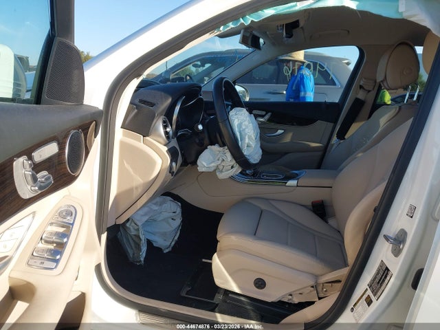 W1N0G8DB1LF846119 Mercedes-Benz GLC 300
