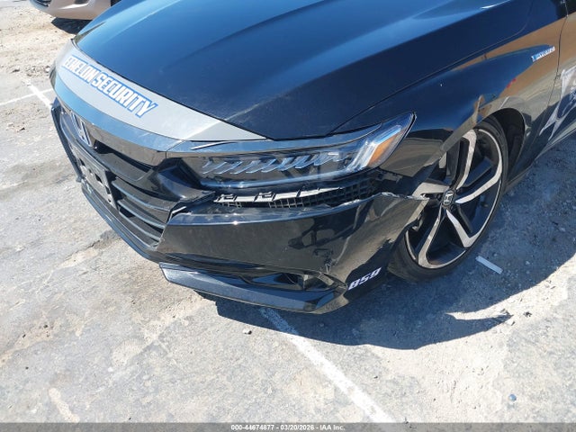 1HGCV3F27NA045660 Honda Accord Hybrid Sport
