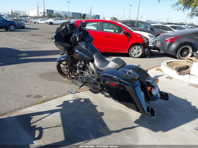 2023 HARLEY-DAVIDSON FLTRXST 1HD1ACL28PB640681 Photo 2