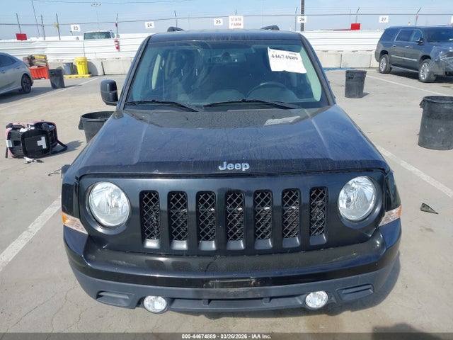 1C4NJPFA9GD794673 Jeep Patriot Latitude