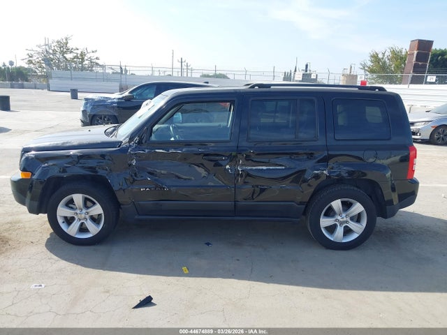 1C4NJPFA9GD794673 Jeep Patriot Latitude