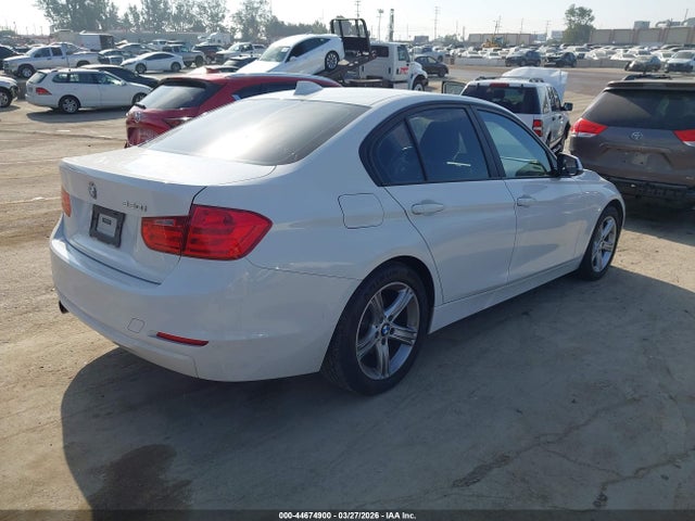 WBA3B1C51EK132729 BMW 320i