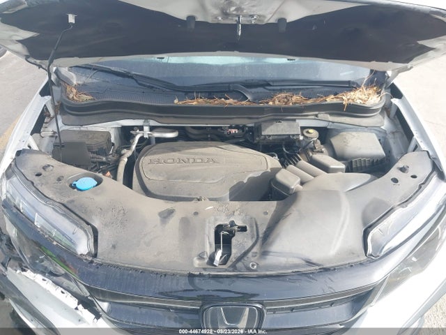 Продажа на аукционе авто 2022 Honda Pilot 2wd Special Edition, vin: 5FNYF5H2XNB037375, номер лота: 44674928