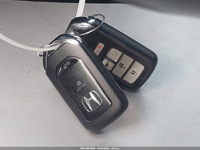 Продажа на аукционе авто 2022 Honda Pilot 2wd Special Edition, vin: 5FNYF5H2XNB037375, номер лота: 44674928