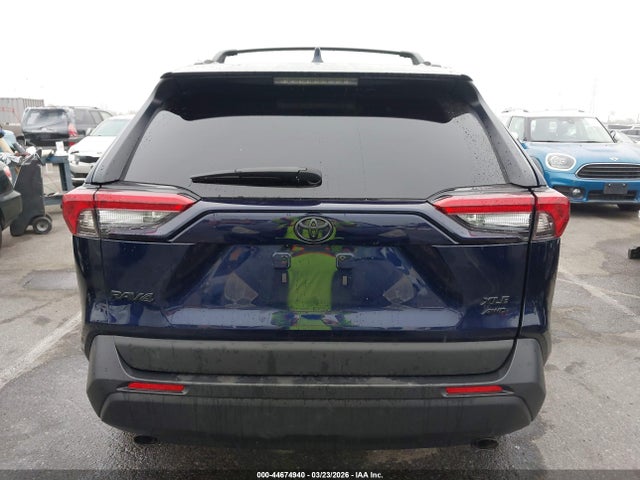 2T3A1RFV0SW513594 Toyota Rav4 Xle Premium