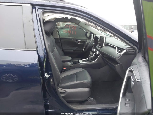 2T3A1RFV0SW513594 Toyota Rav4 Xle Premium