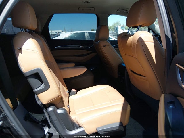 5GAERBKW1LJ137666 Buick Enclave Essence