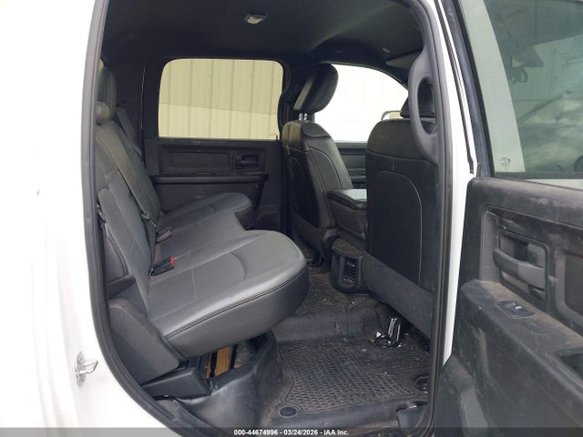 44674996 :رقم المزاد ، 3C7WR4HJ4MG641502 vin ، 2021 Ram 2500 Tradesman  4x2 8' Box مزاد بيع
