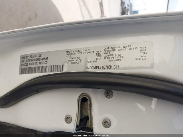 44674996 :رقم المزاد ، 3C7WR4HJ4MG641502 vin ، 2021 Ram 2500 Tradesman  4x2 8' Box مزاد بيع