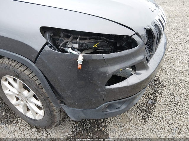 Jeep Cherokee Latitude 2016 1C4PJMCB5GW263205 Image 6