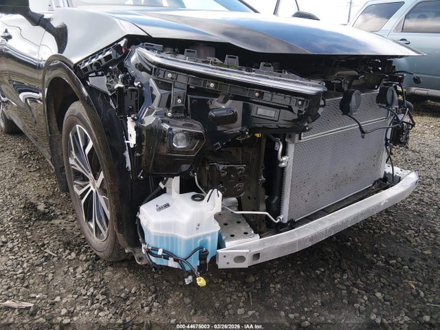 JTDACAAJ8S3001357 Toyota Crown Signia Xle