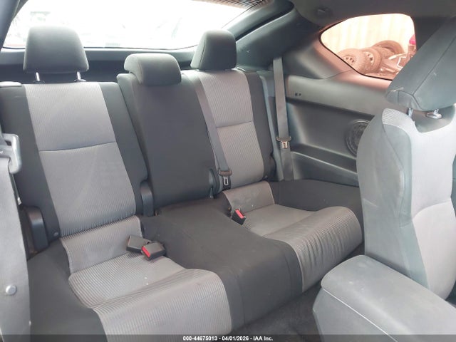 JTKJF5C74FJ013127 Scion TC