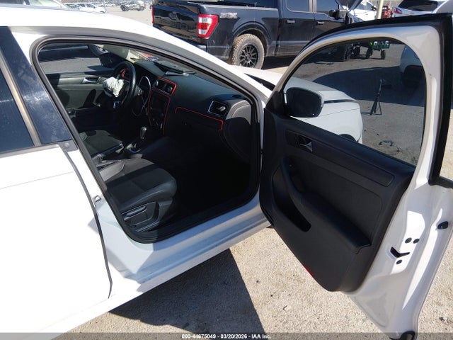 Продаж на аукціоні авто 2011 Volkswagen Jetta 2.5l Se, vin: 3VWDX7AJ8BM365357, номер лоту: 44675049