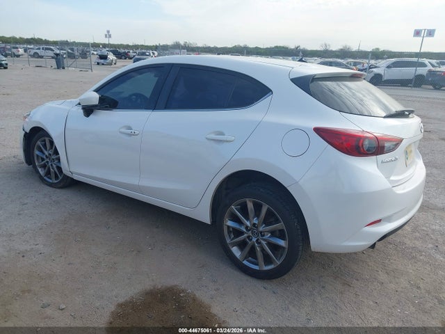 2018 Mazda Mazda3 Touring მანქანა იყიდება აუქციონზე, vin: 3MZBN1L39JM244389, აუქციონის ნომერი: 44675061