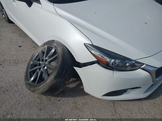 2018 Mazda Mazda3 Touring მანქანა იყიდება აუქციონზე, vin: 3MZBN1L39JM244389, აუქციონის ნომერი: 44675061