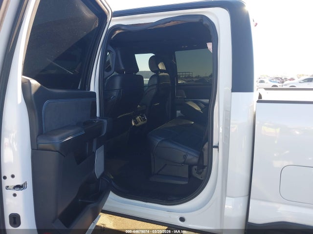 2026 Ford F-350 Platinum მანქანა იყიდება აუქციონზე, vin: 1FT8W3BM3TEC28536, აუქციონის ნომერი: 44675074