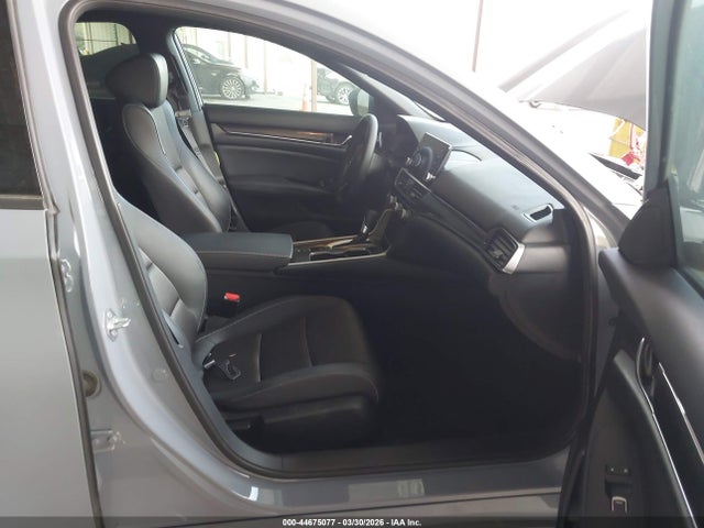 1HGCV1F31NA074987 Honda Accord Sport