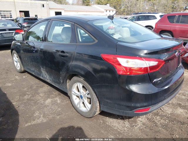 1FADP3F26EL151833 Ford FOCUS SE