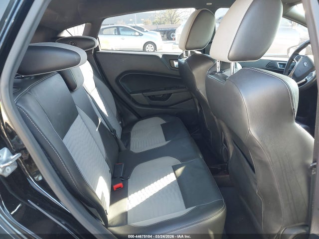 Ford FIESTA ST 2017 3FADP4GX5HM121712 Image 8