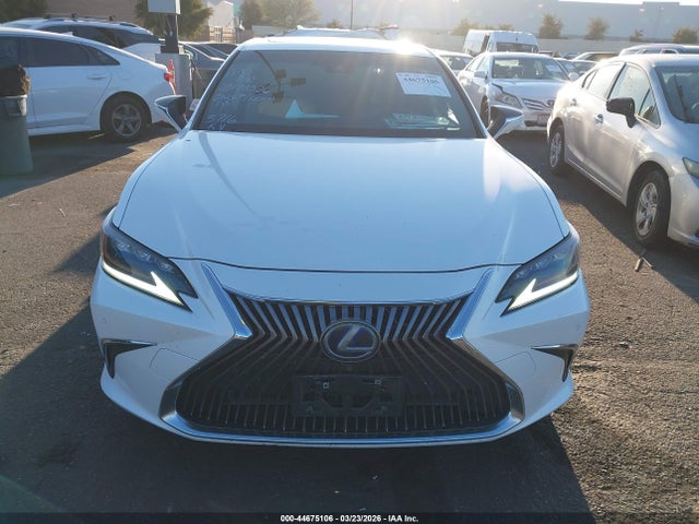 2019 Lexus Es 300h Ultra Luxury მანქანა იყიდება აუქციონზე, vin: JTHB21B11K2035716, აუქციონის ნომერი: 44675106