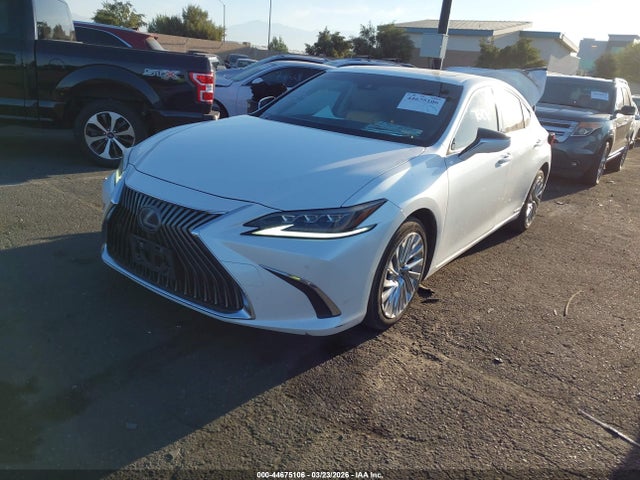 2019 Lexus Es 300h Ultra Luxury მანქანა იყიდება აუქციონზე, vin: JTHB21B11K2035716, აუქციონის ნომერი: 44675106