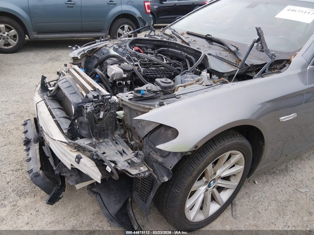 44675112 :رقم المزاد ، WBA5B3C56ED292646 vin ، 2014 Bmw 535i Xdrive مزاد بيع