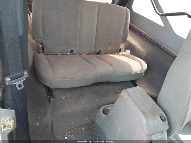 2005 JEEP WRANGLER 1J4FA44S15P366911 Photo 7